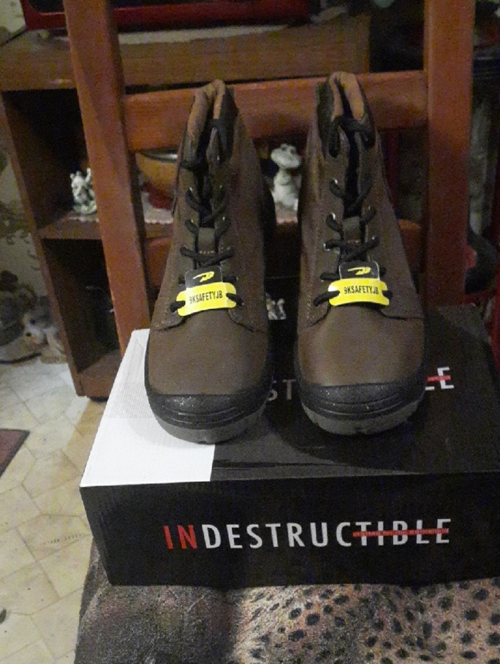 Indestructible Men's Brown Safety Boots - Slip-Resistant Work Shoes